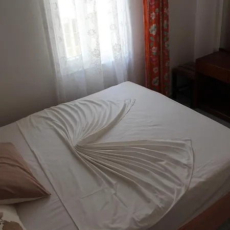 Hotel apartamentowy Gunisigi Apart