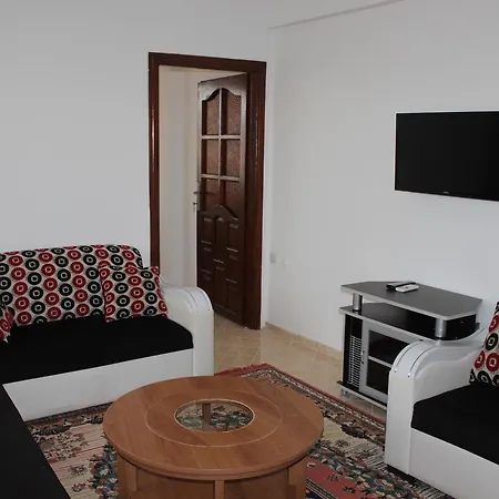 Aparthotel Gunisigi Apart