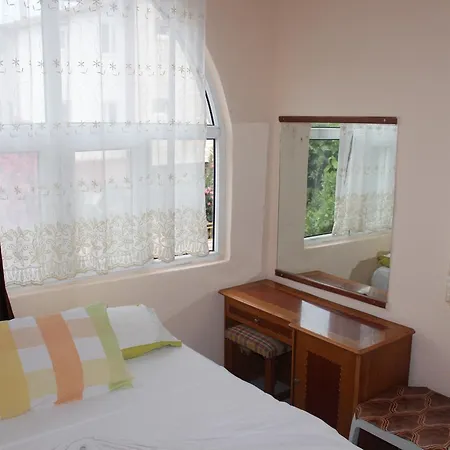 Gunisigi Apart Hotel apartamentowy Side