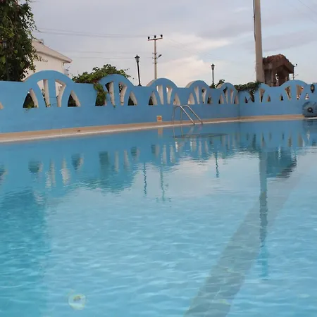 Gunisigi Apart * Side