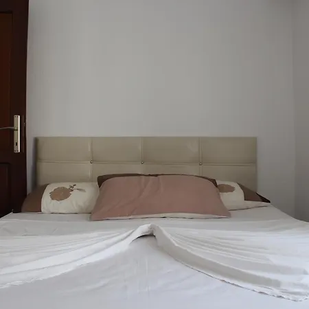 Aparthotel Gunisigi Apart Side