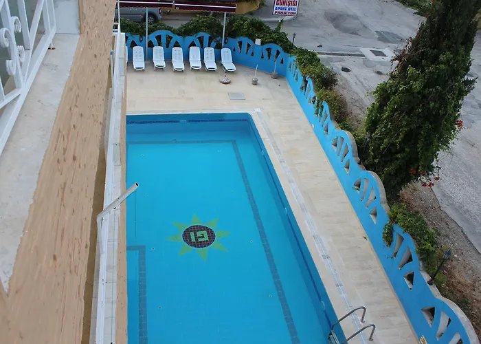 Gunisigi Apart * סייד