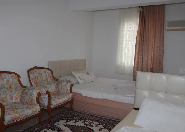 Aparthotel Gunisigi Apart *