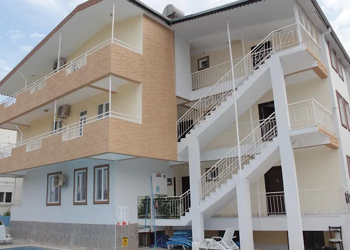 Aparthotel Gunisigi Apart Side