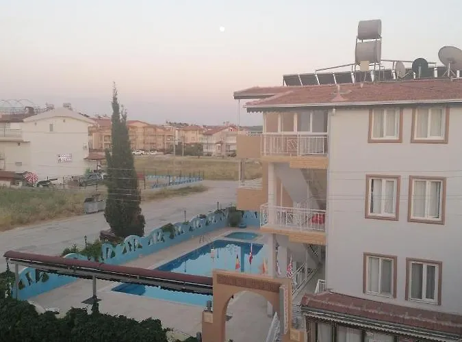 Gunisigi Apart Appart hôtel *