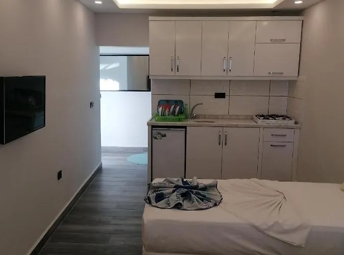 Gunisigi Apart מלון דירות