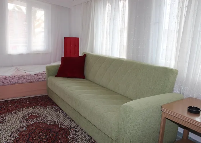 Gunisigi Apart * סייד